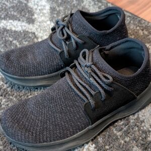 Vessi Everyday Waterproof Sneakers in Black 8